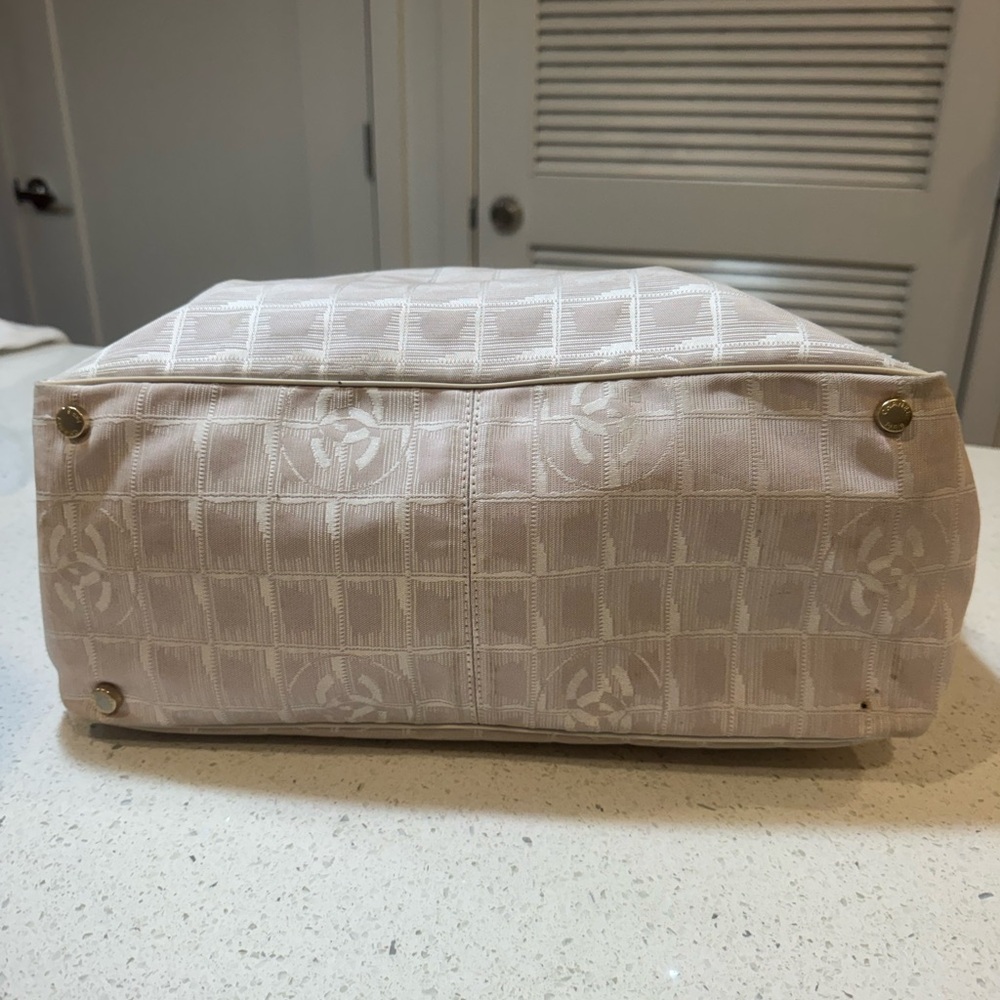 🛑 SOLD 🛑 Chanel Vintage Travel Line Tote – Pink, authentic - Picture 7 of 17